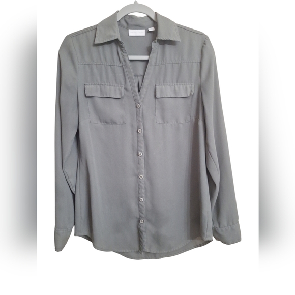 NEW YORK & COMPANY size small button down gray dress shirt LIKE NEW! - Picture 2 of 9